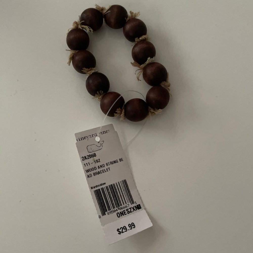 New- Vineyard Vines bracelet. One Size